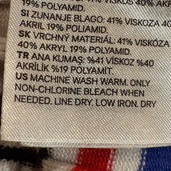 H&M DIVIDED Navy Blue Red and White Stripe Cropped Stretch Camisole Top. - Picture 8 of 8